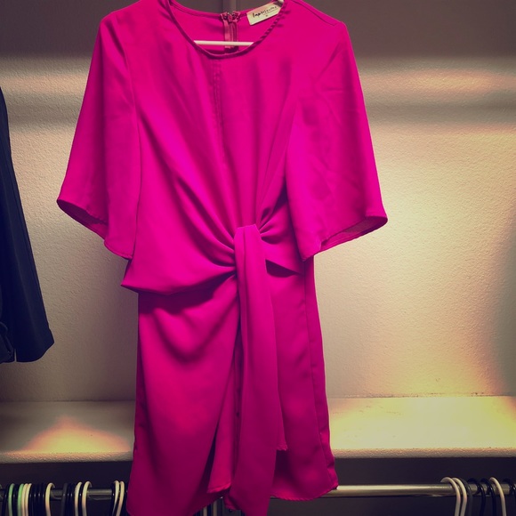 Dress - Picture 1 of 1